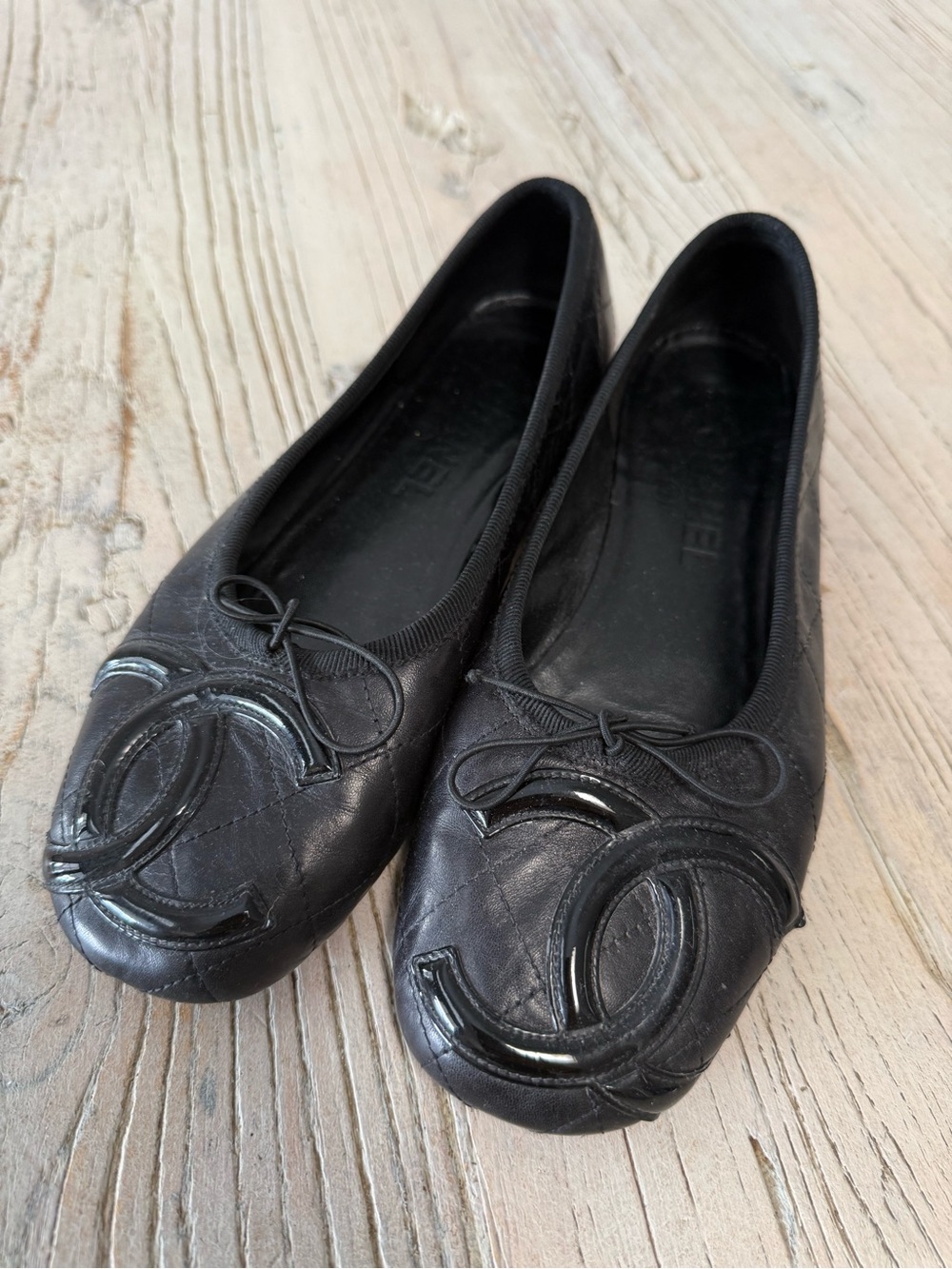 Chanel Cambon soft leather ballet flats size 37 - Picture 6 of 17
